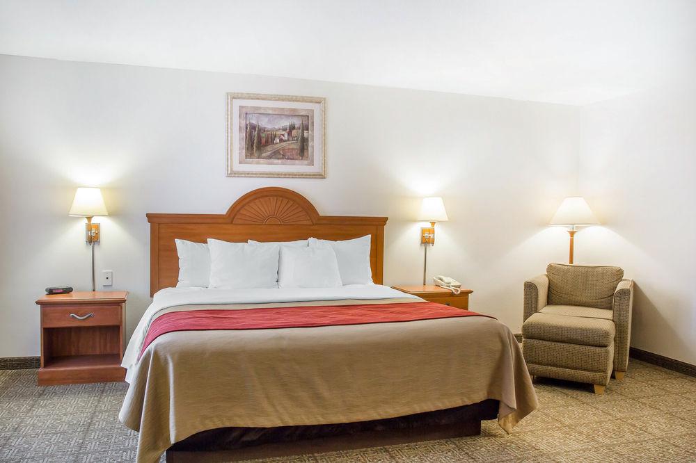 Comfort Inn Лаймн Екстер'єр фото