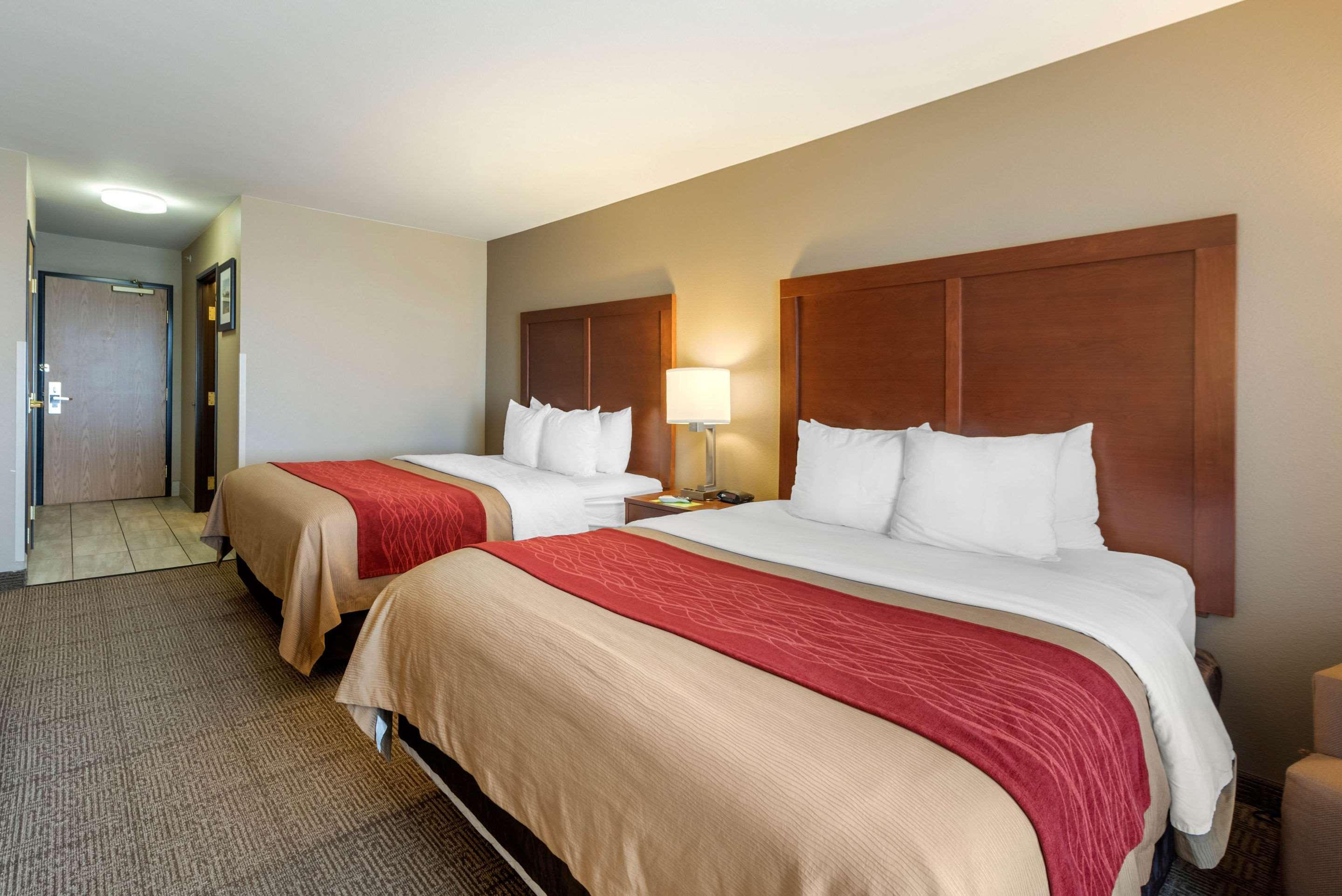 Comfort Inn Лаймн Екстер'єр фото