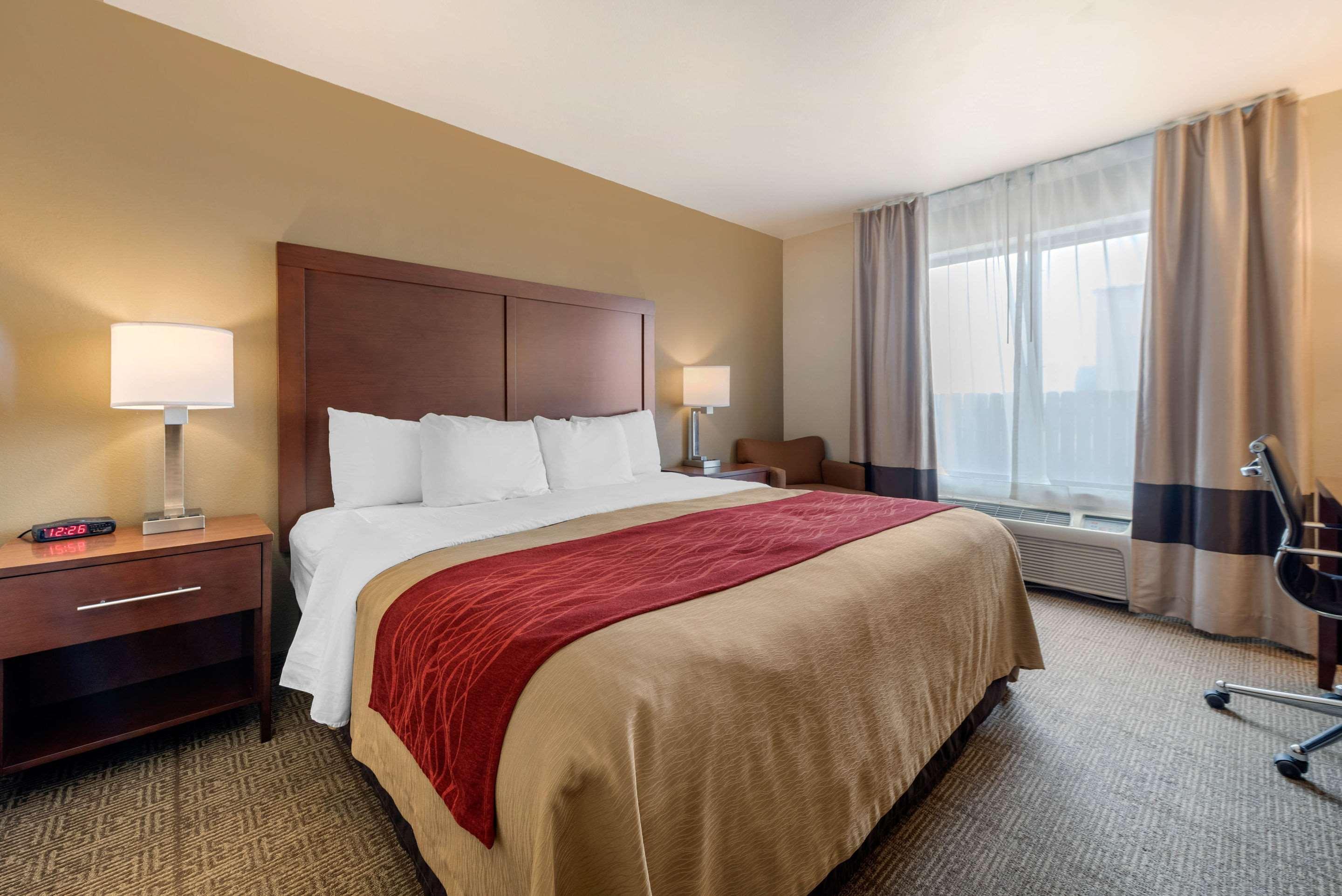 Comfort Inn Лаймн Екстер'єр фото