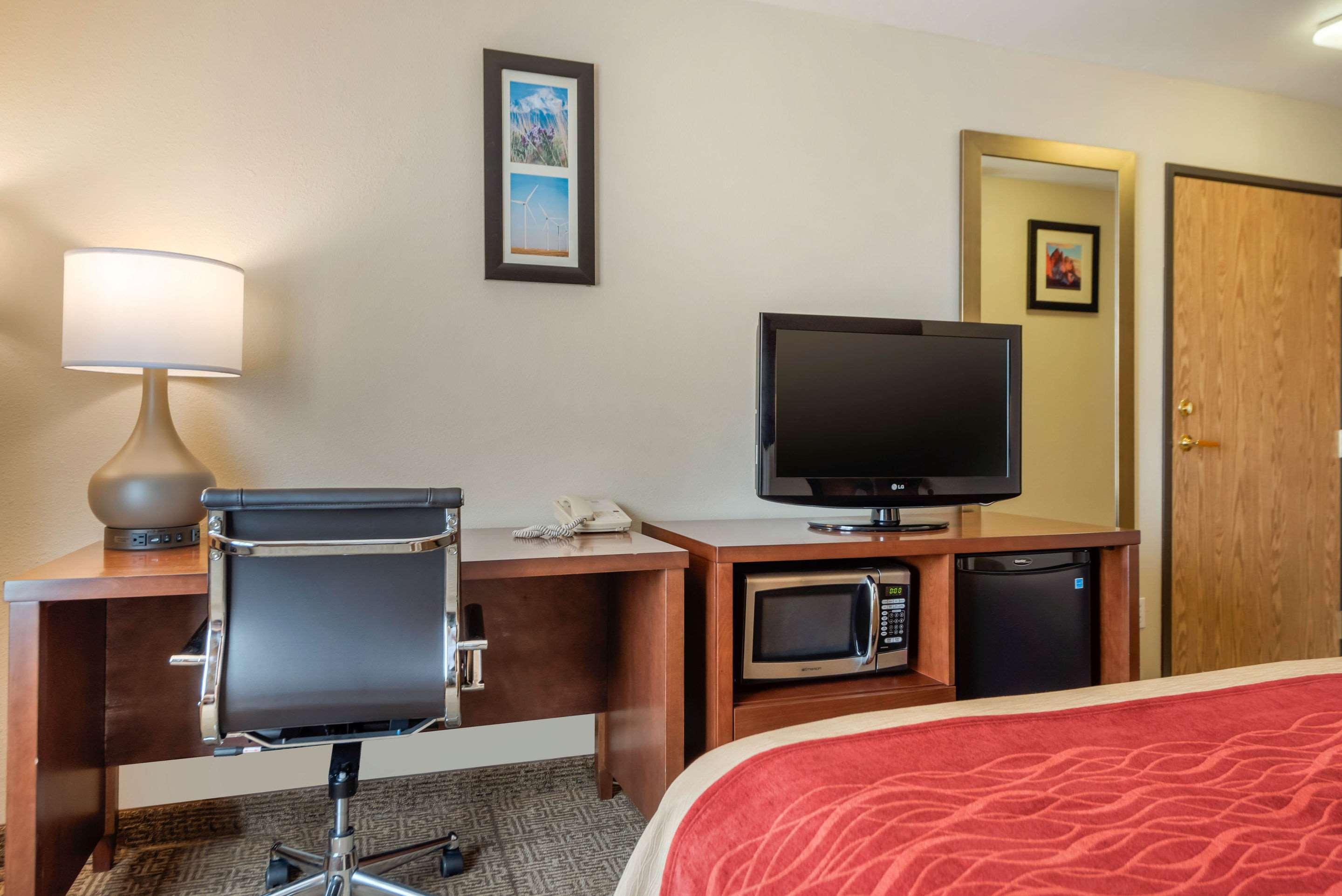 Comfort Inn Лаймн Екстер'єр фото