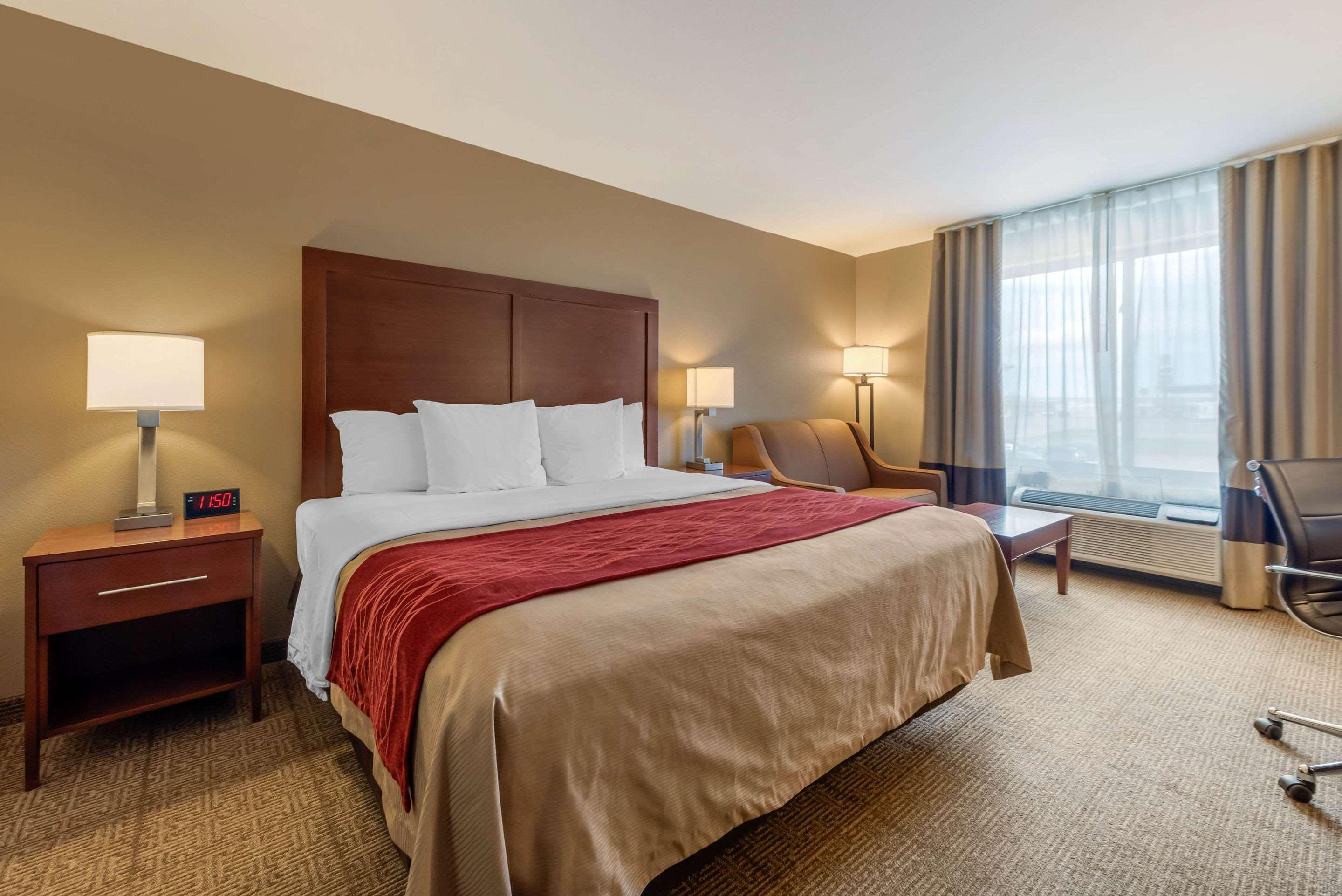 Comfort Inn Лаймн Екстер'єр фото
