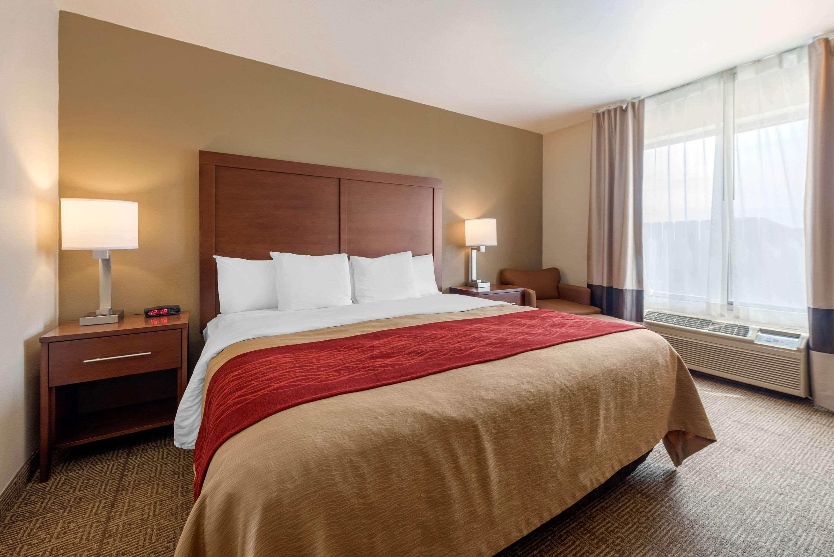Comfort Inn Лаймн Екстер'єр фото