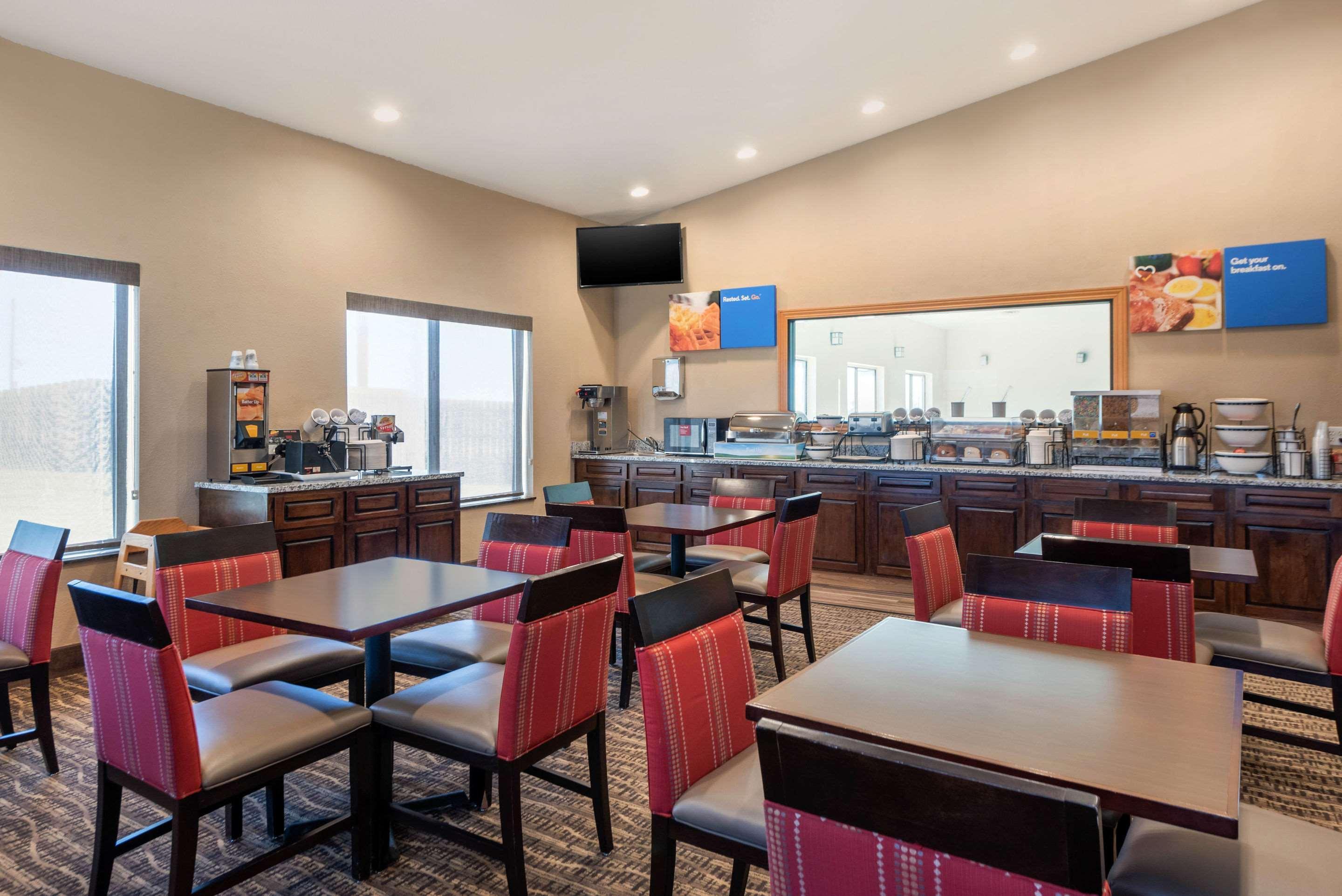 Comfort Inn Лаймн Екстер'єр фото