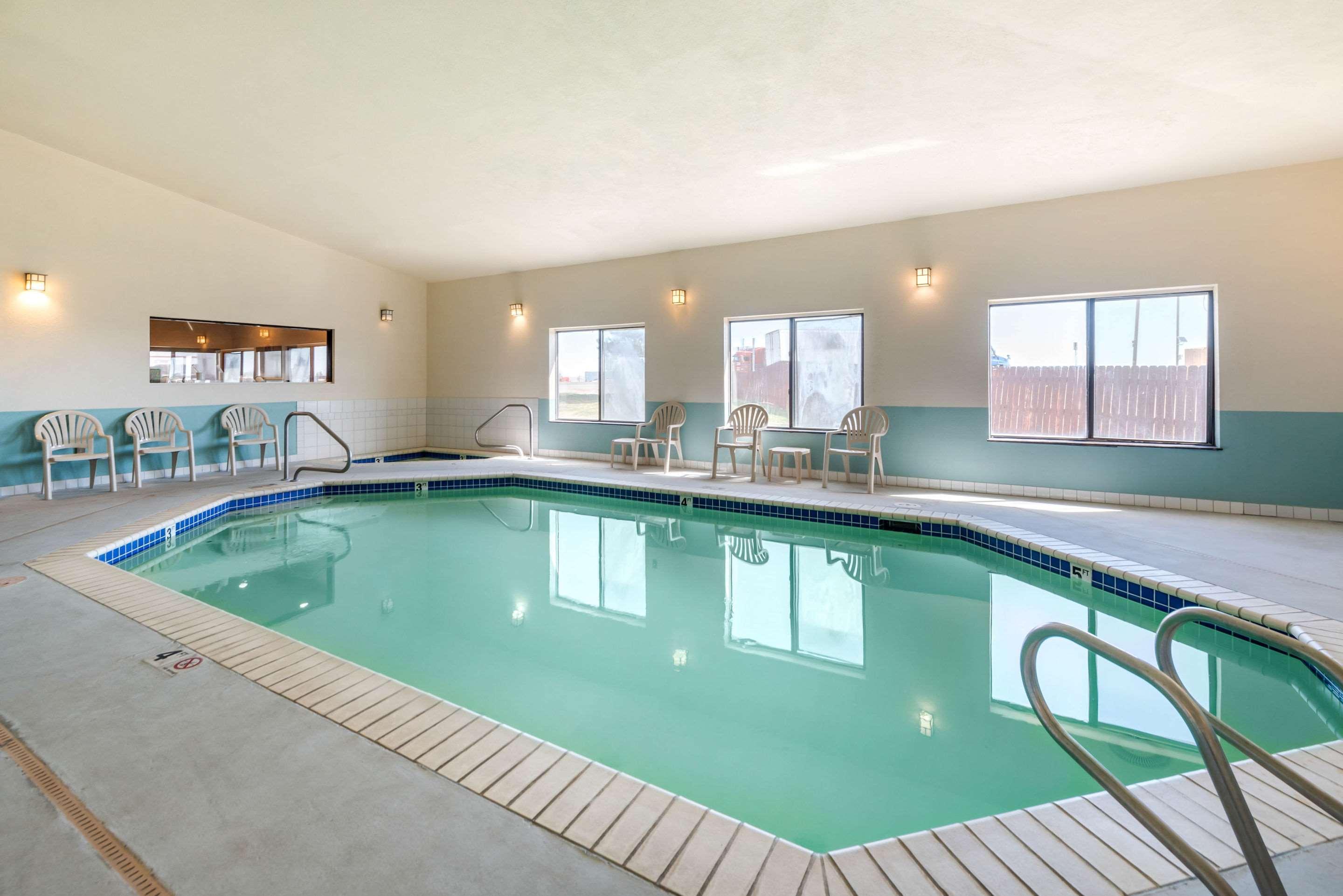 Comfort Inn Лаймн Екстер'єр фото