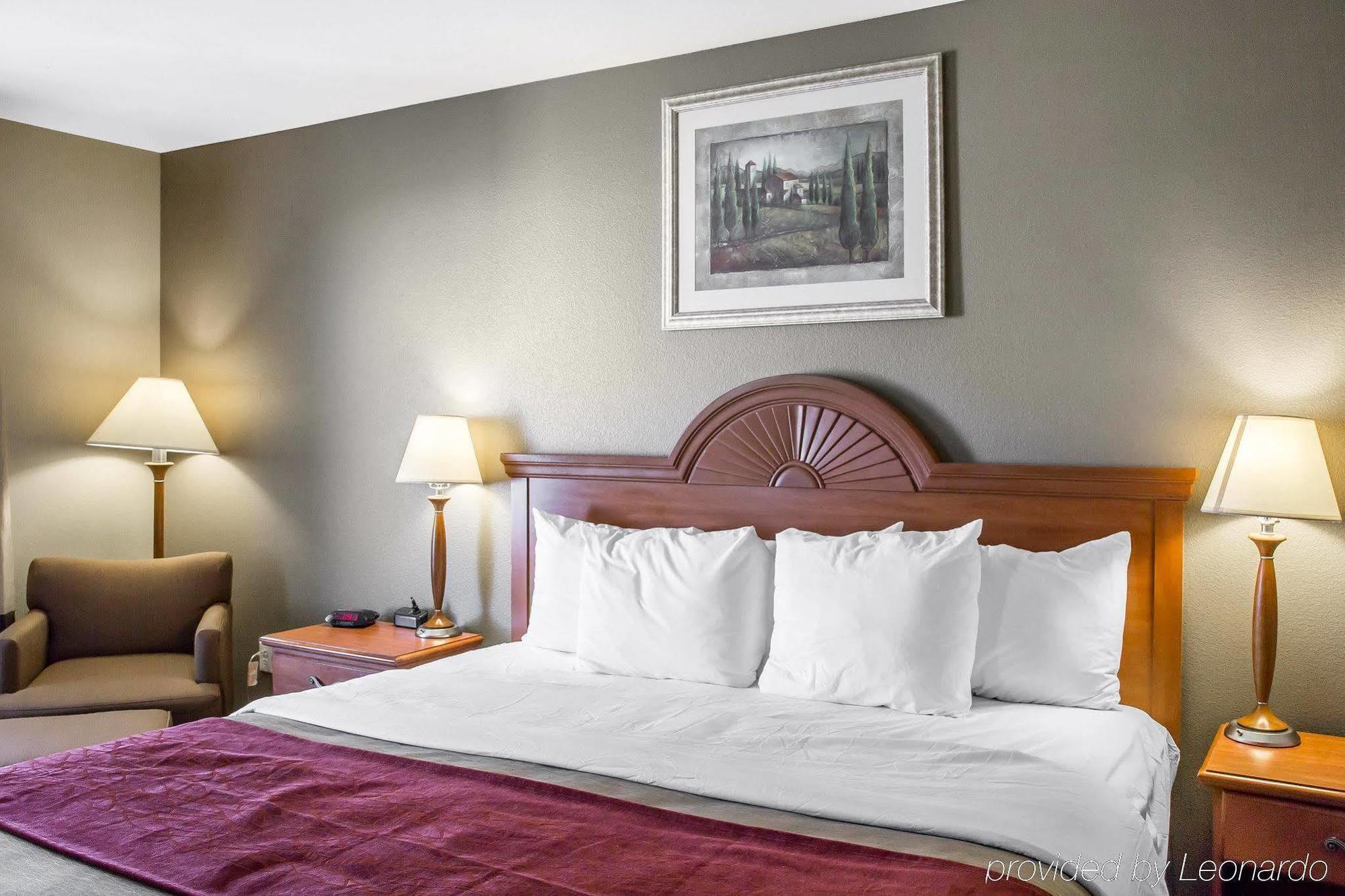 Comfort Inn Лаймн Екстер'єр фото